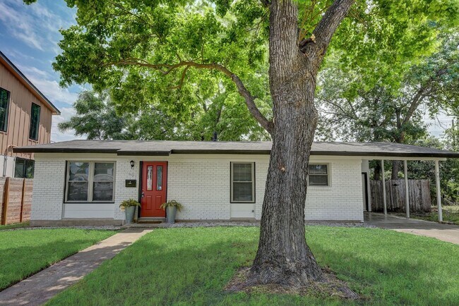 Foto del edificio - Beautiful 2 bedroom Home in South Austin