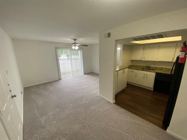 Foto del edificio - 12902 Brant Rock Dr