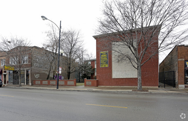 Apartments at 5324-5326 S Kedzie Ave - 5324-5326 S Kedzie Ave