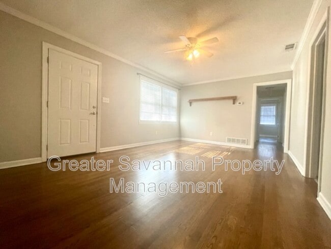 Foto del edificio - 2114 E 62nd St