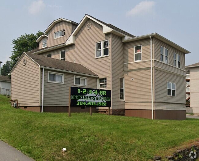 Apartments For Rent in Bellview, WV with Yard 2 Rentals