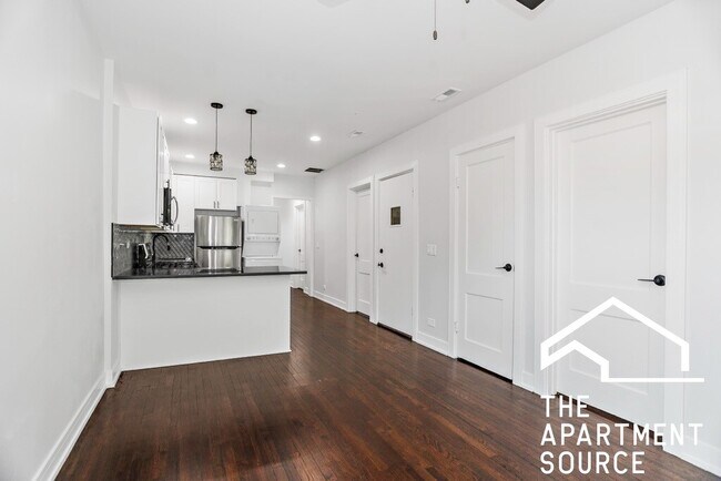 Foto del edificio - 4313 W Parker Ave