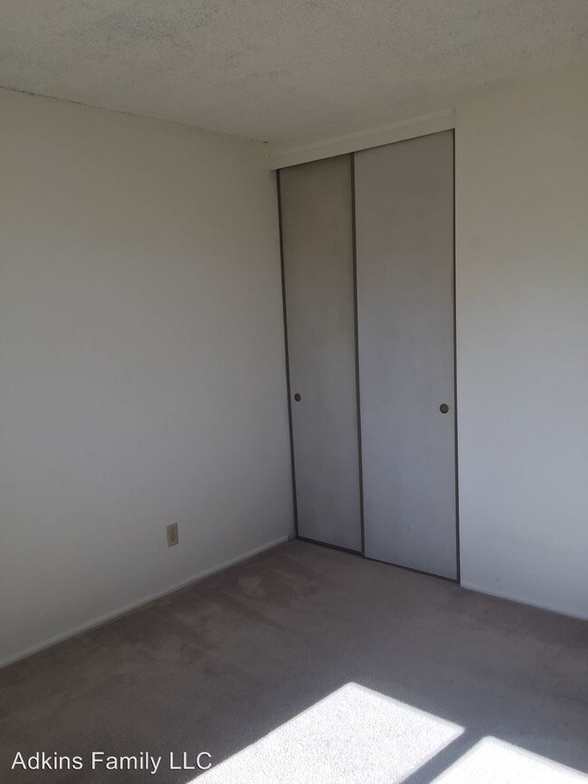 Foto del edificio - 1424 E 18th Ave