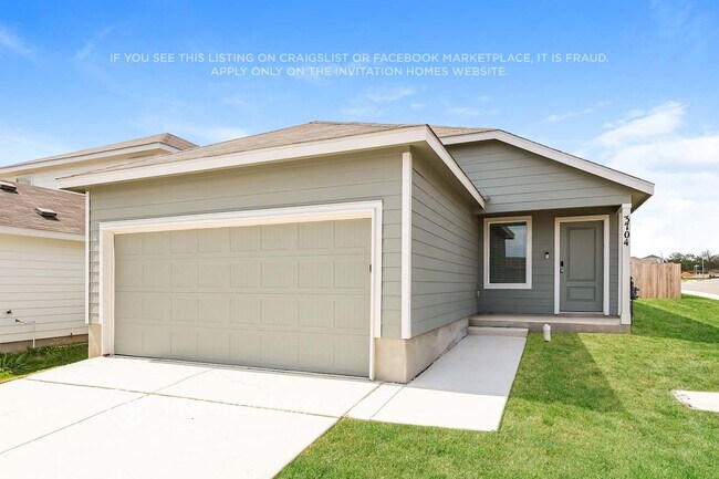 Building Photo - 3704 Axis Hl St