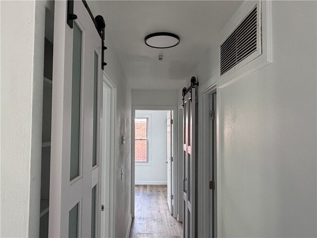 Building Photo - 309 Funston Ave