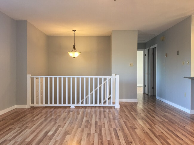 Foto principal - 901 Montana St