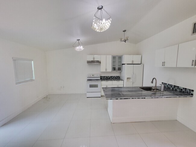 Foto del edificio - 10374 SW 205th Terrace