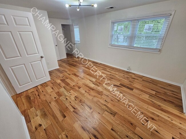 Building Photo - 8104 McGee St