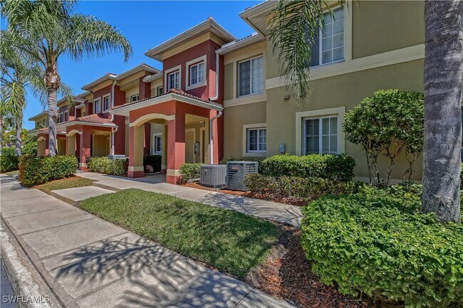 Foto del edificio - 9445 Ivy Brook Run