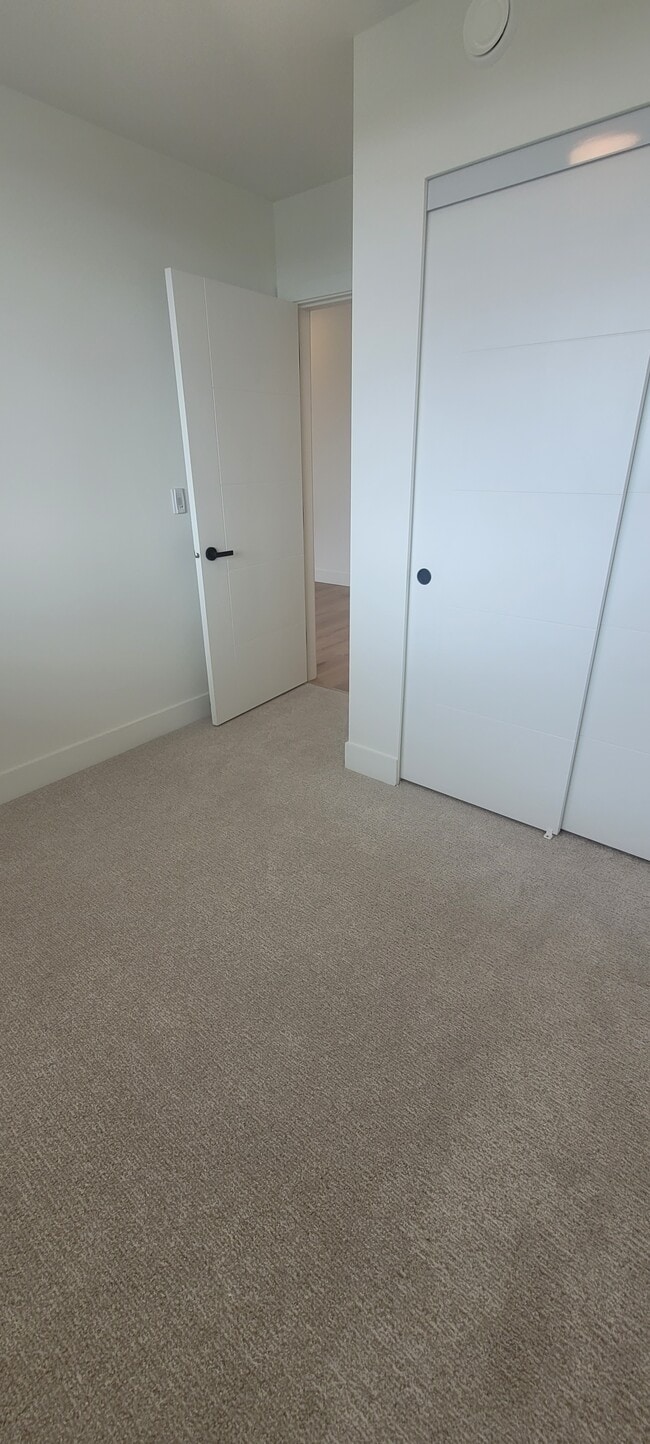 Building Photo - 20769 Fraser Hwy