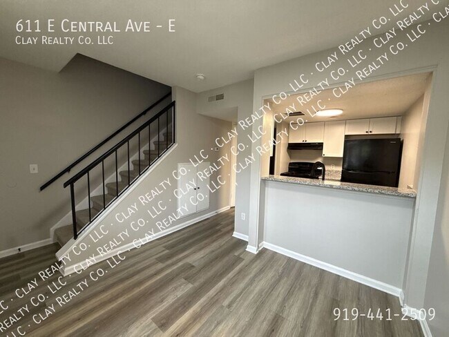 Foto del edificio - 611 E Central Ave