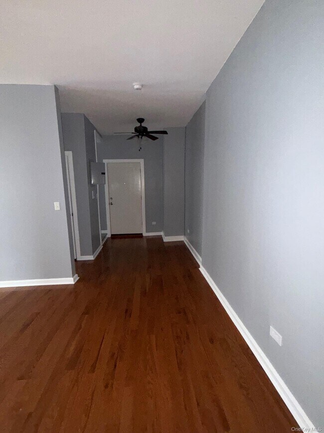 Foto del edificio - 1025 Elder Ave