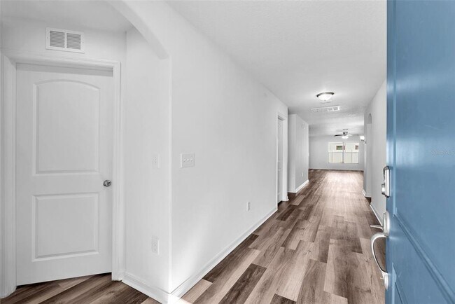 Foto del edificio - 11908 Winterset Cove Dr