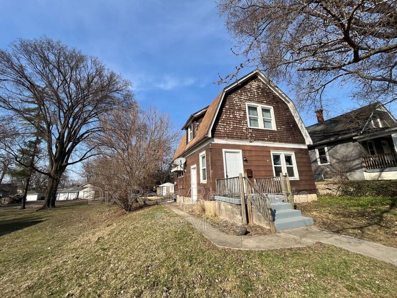 Photo - 2311 Grand Avenue