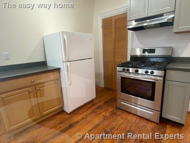 Primary Photo - 361 Beacon St