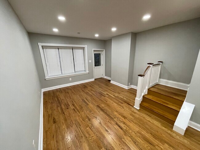 Building Photo - 4615 Smick St