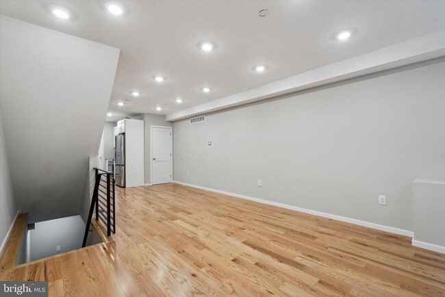 Foto del edificio - 1705 W Seybert St