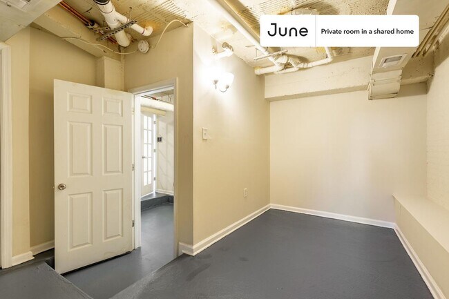 Photo - Room in Shared 4 bed/2 bath home