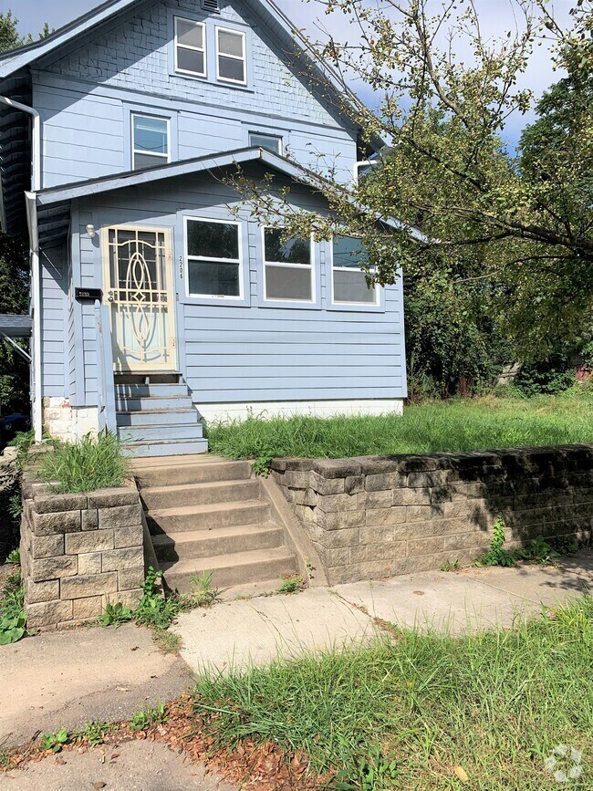 The Shadyside Apartments for Rent Akron, OH 4 Rentals