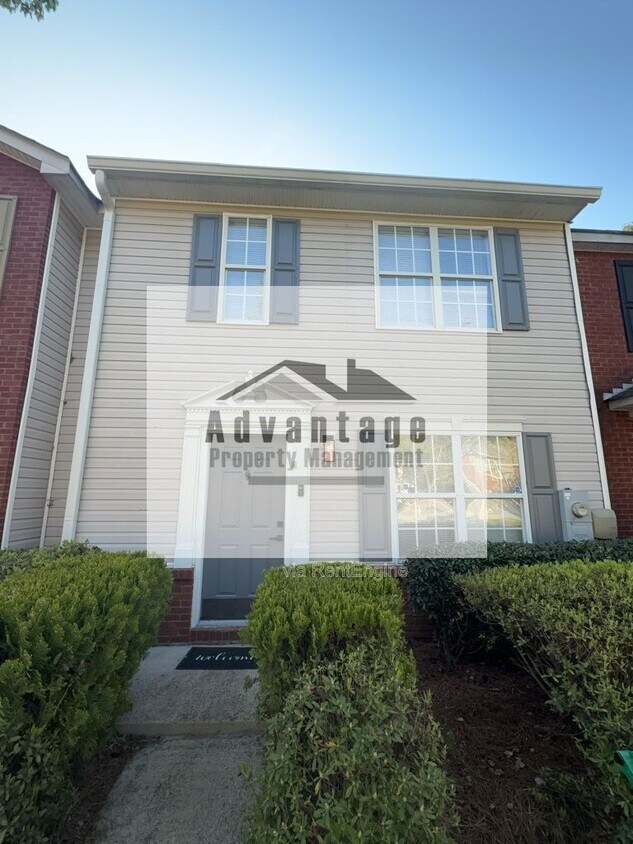 Photo - 2878 Norfair Loop