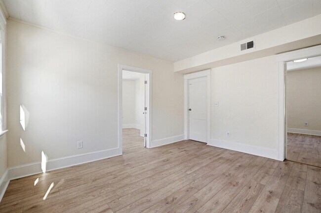 Foto del edificio - 12 Hillside St