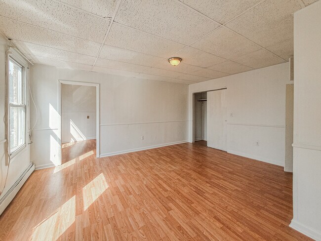 Building Photo - 3504 Bergenline Ave