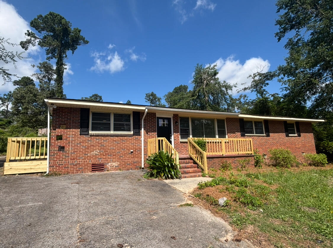 Foto principal - 2317 Sumac Dr