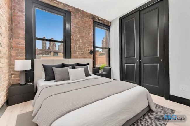 Foto del edificio - 3 bedroom in New York NY 10019