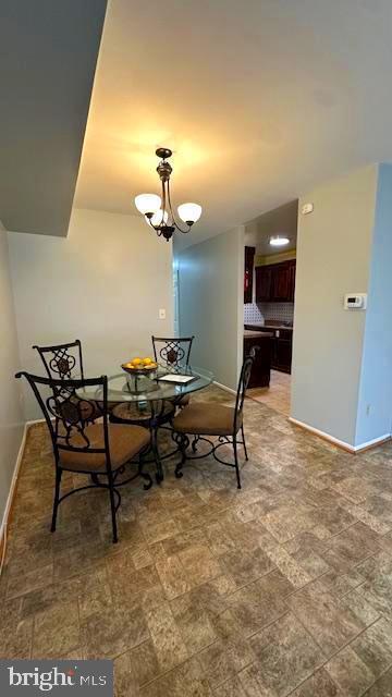 Foto principal - 7503 Riverdale Rd