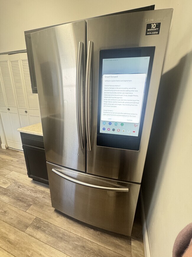 Foto del edificio - 1003 Parkside Dr