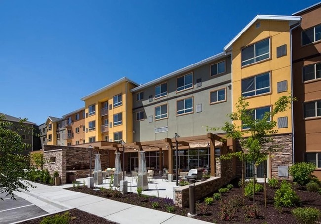 Building Photo - Treeo - Orem