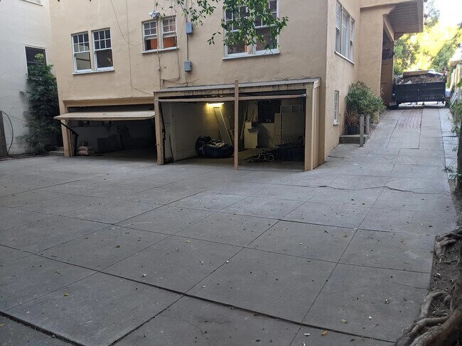 Rear garages - 2528 Front St