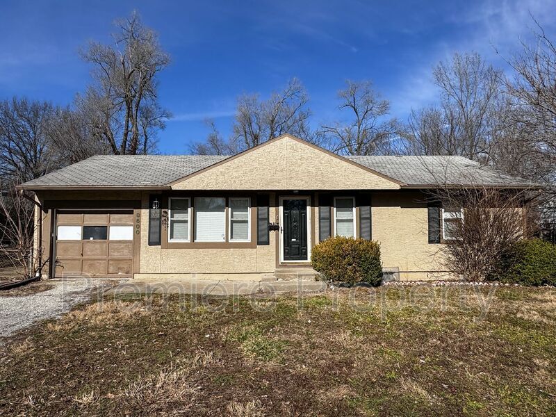 Foto principal - 8600 E 114th St