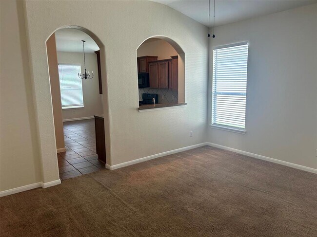 Building Photo - 4010 Favel Cove