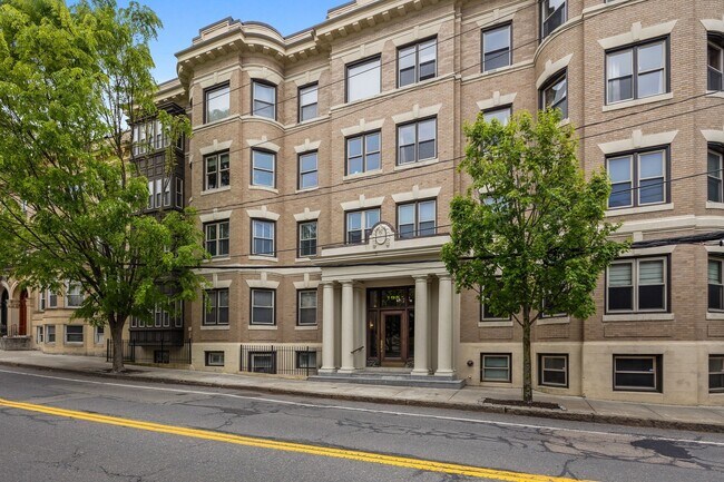 Foto del edificio - 195 Saint Paul St