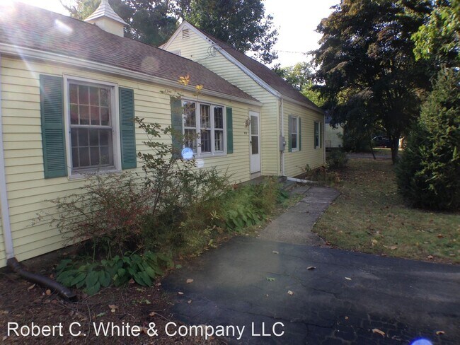 Building Photo - 4 br, 2 bath House - 676 Palisado Ave