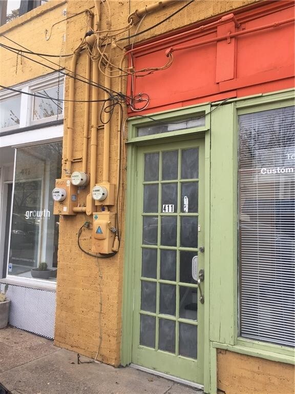 Foto del edificio - 411 N Tyler St