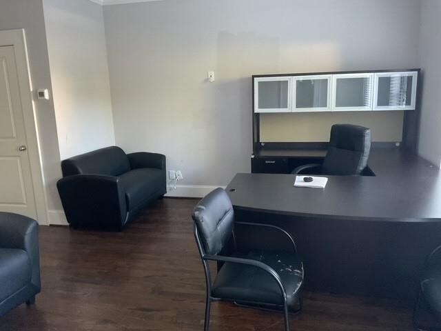 Foto del edificio - 5717 Winsome Ln