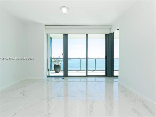 Foto del edificio - 3131 NE 7th Ave