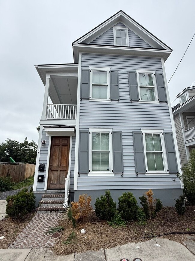 Building Photo - 9 Hanover St