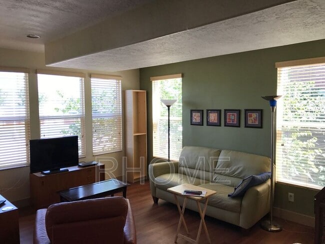 Foto del edificio - 3701 S Balmossie Dr
