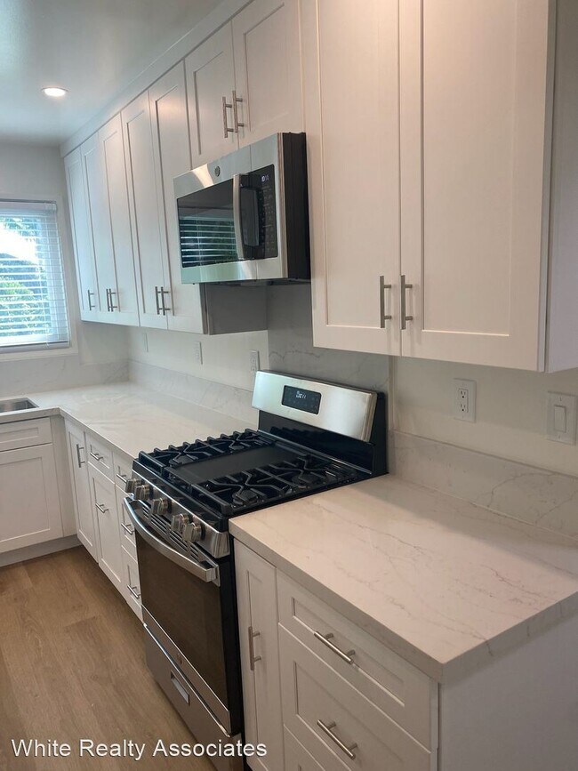 Foto del edificio - 3 br, 1 bath House - 3742 Iroquois Ave