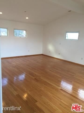 Foto del edificio - 4 br, 4 bath House - 260 S Palm Dr