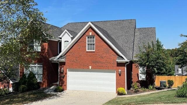 Foto principal - 1858 Weston Pl NW