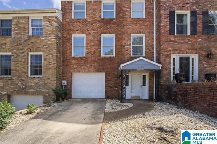 Primary Photo - 2106 Montreat Pkwy