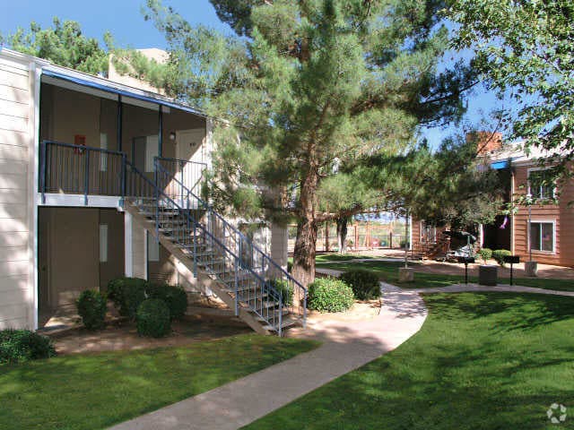 Las Brisas Apartments Sierra Vista, AZ