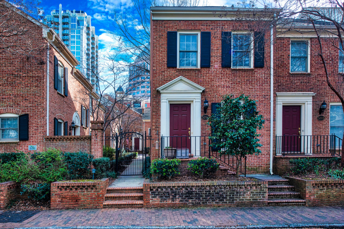 Foto principal - 520 N Poplar St
