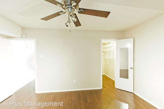 Building Photo - 1 br, 1 bath House - 7700 Meadow Road #215