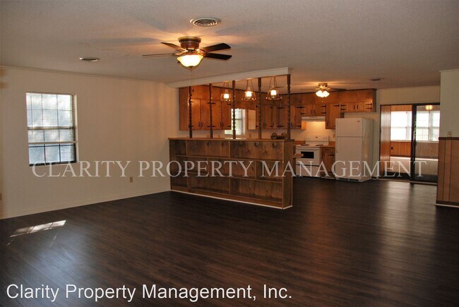 Building Photo - 3 br, 2 bath House - **4175 Pryor Rd NE