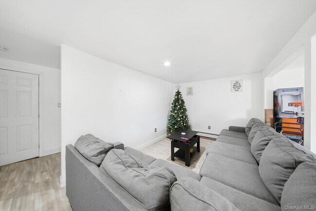 Foto del edificio - 4 Old Rd